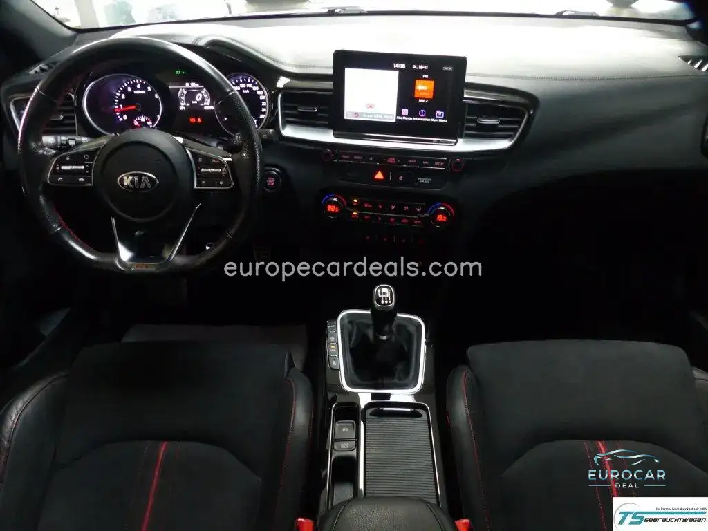 Kia pro cee’d / ProCeed