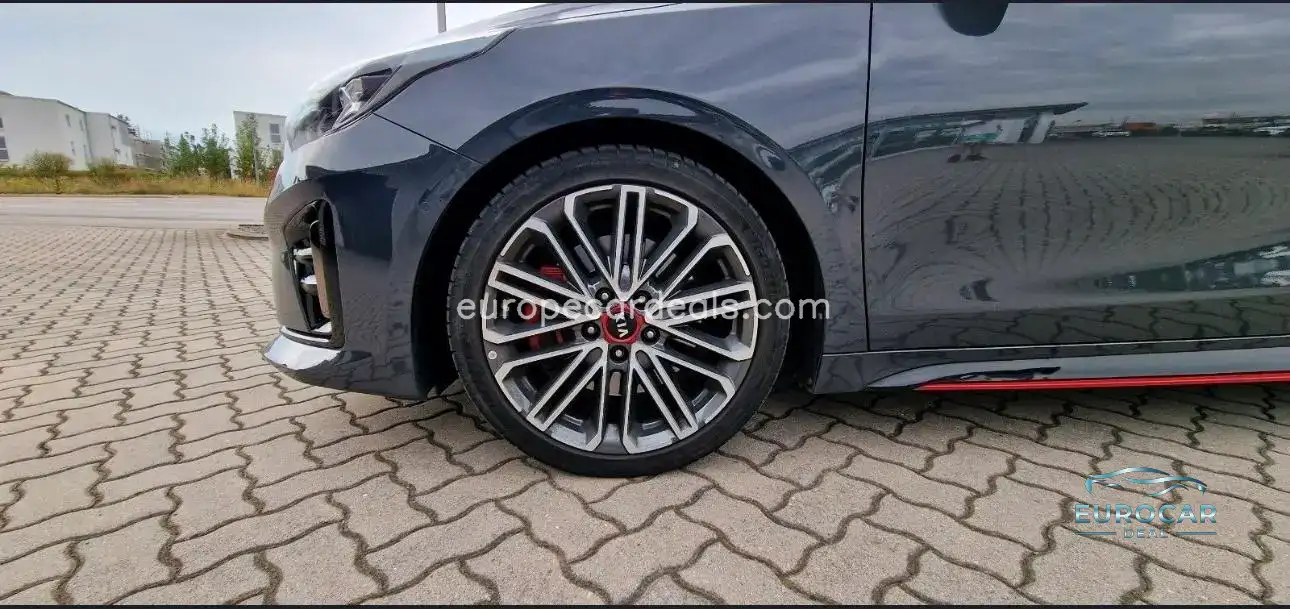 Kia pro cee’d / ProCeed