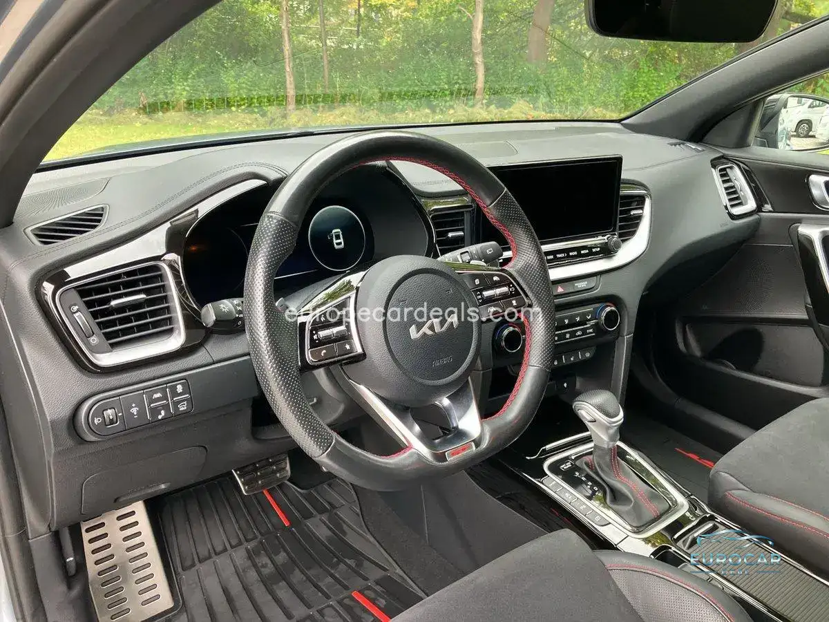 Kia pro cee’d / ProCeed