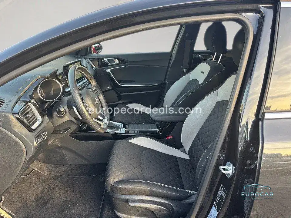 Kia pro cee’d / ProCeed