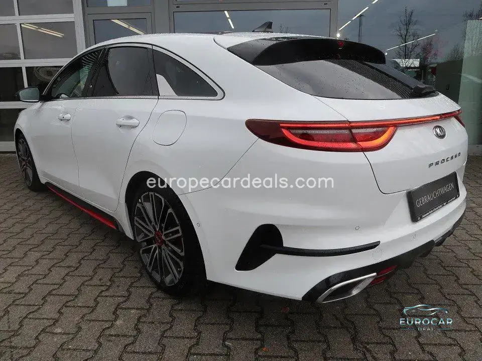 Kia pro cee’d / ProCeed