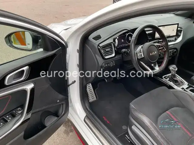 Kia pro cee’d / ProCeed