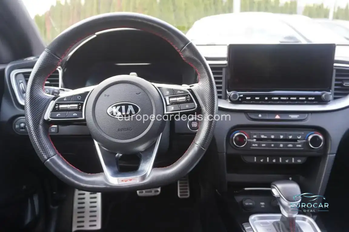 Kia pro cee’d / ProCeed