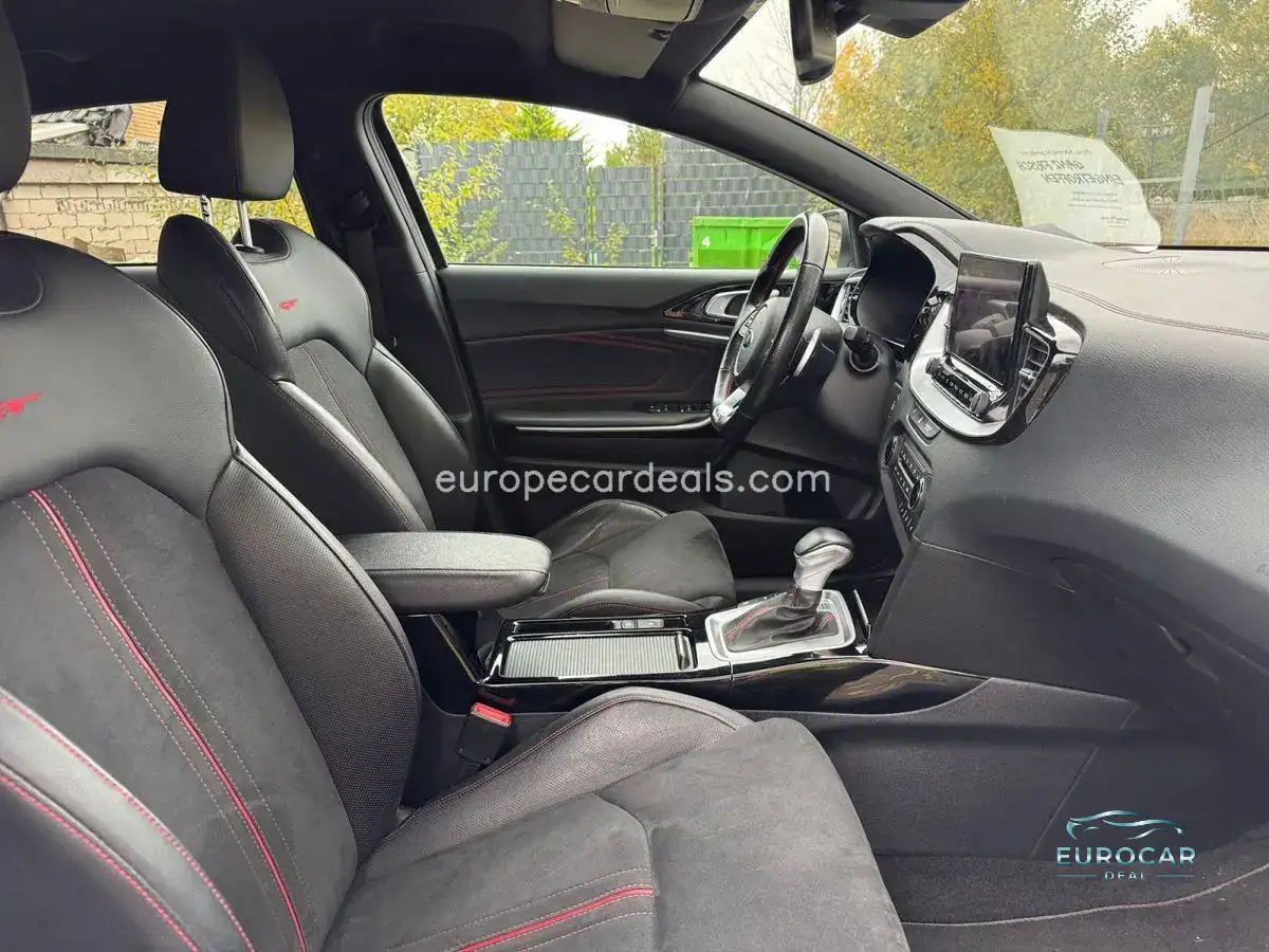 Kia pro cee’d / ProCeed