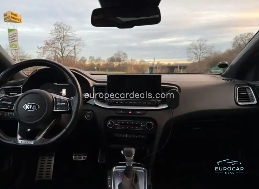 Kia pro cee’d / ProCeed