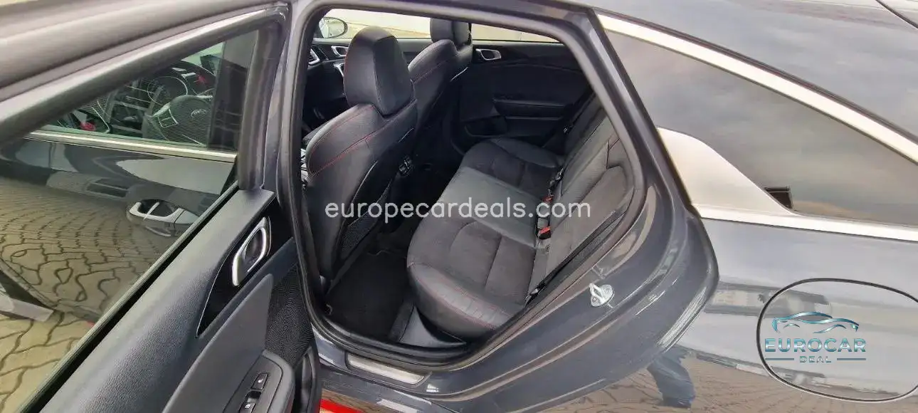 Kia pro cee’d / ProCeed