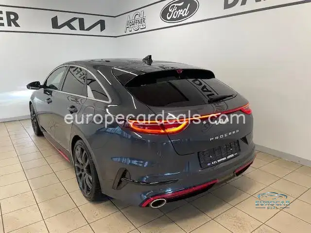 Kia pro cee’d / ProCeed