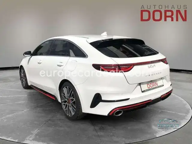 Kia pro cee’d / ProCeed