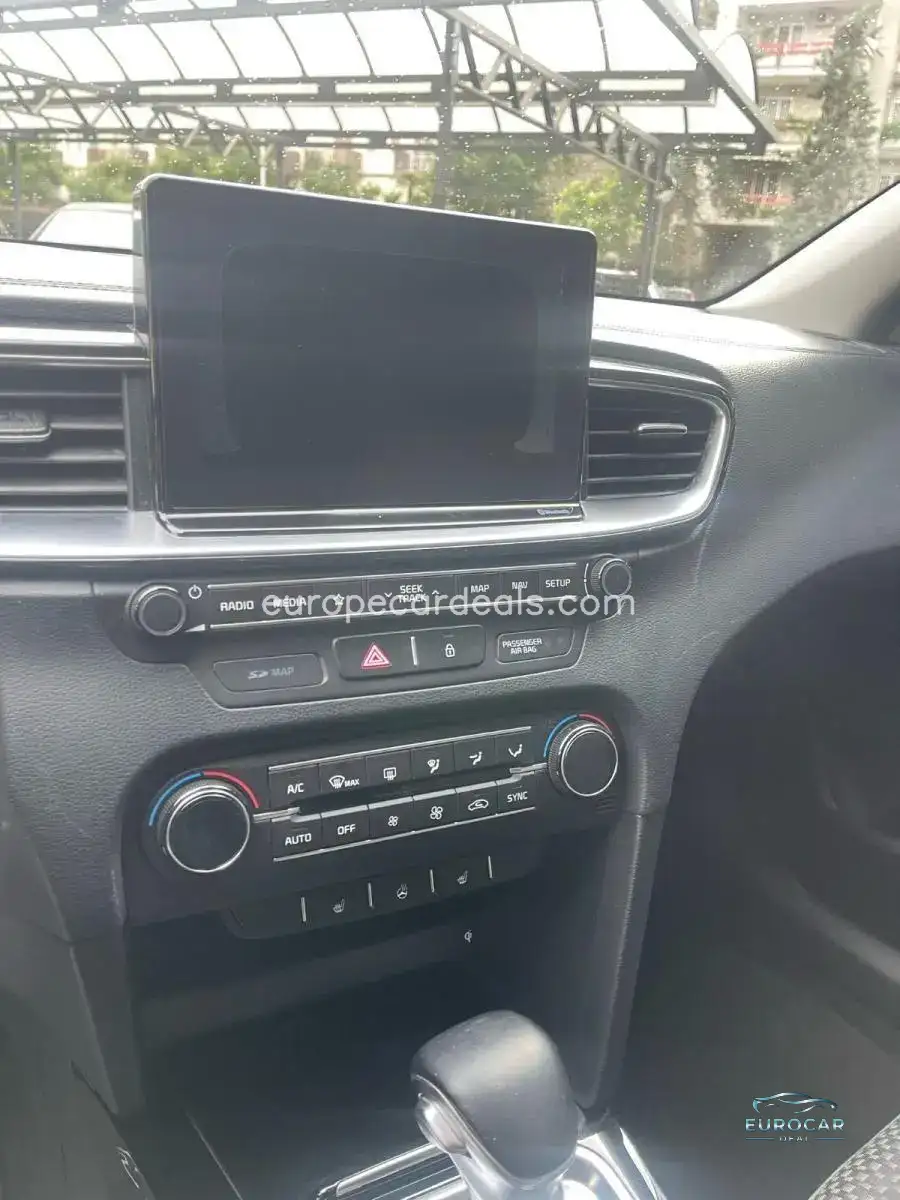 Kia XCeed
