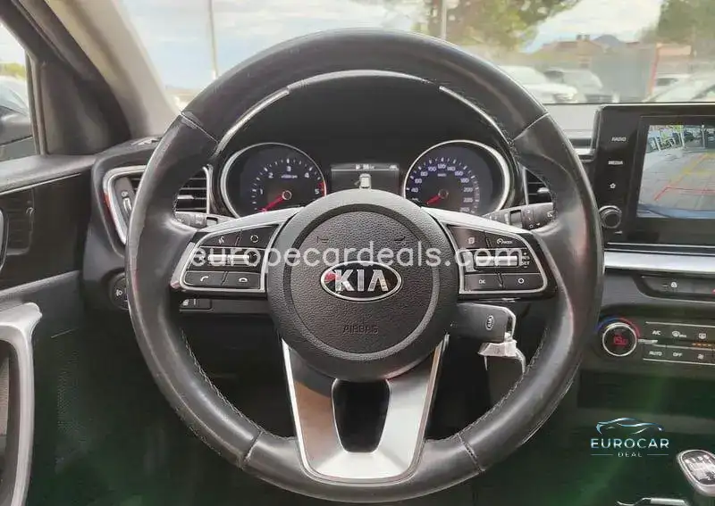Kia XCeed