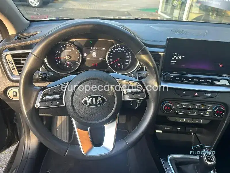 Kia XCeed