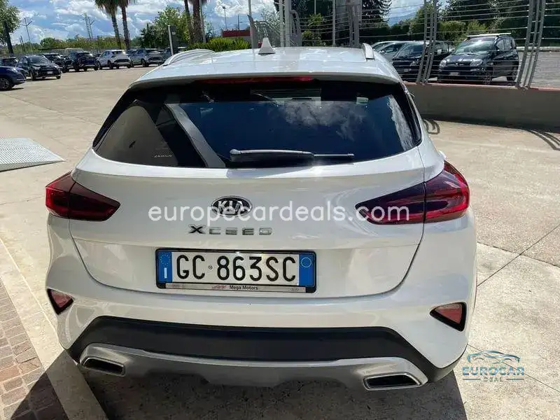 Kia XCeed