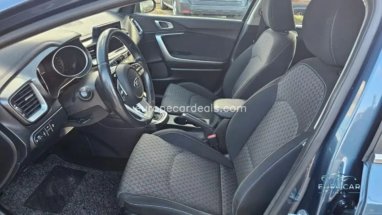 Kia XCeed
