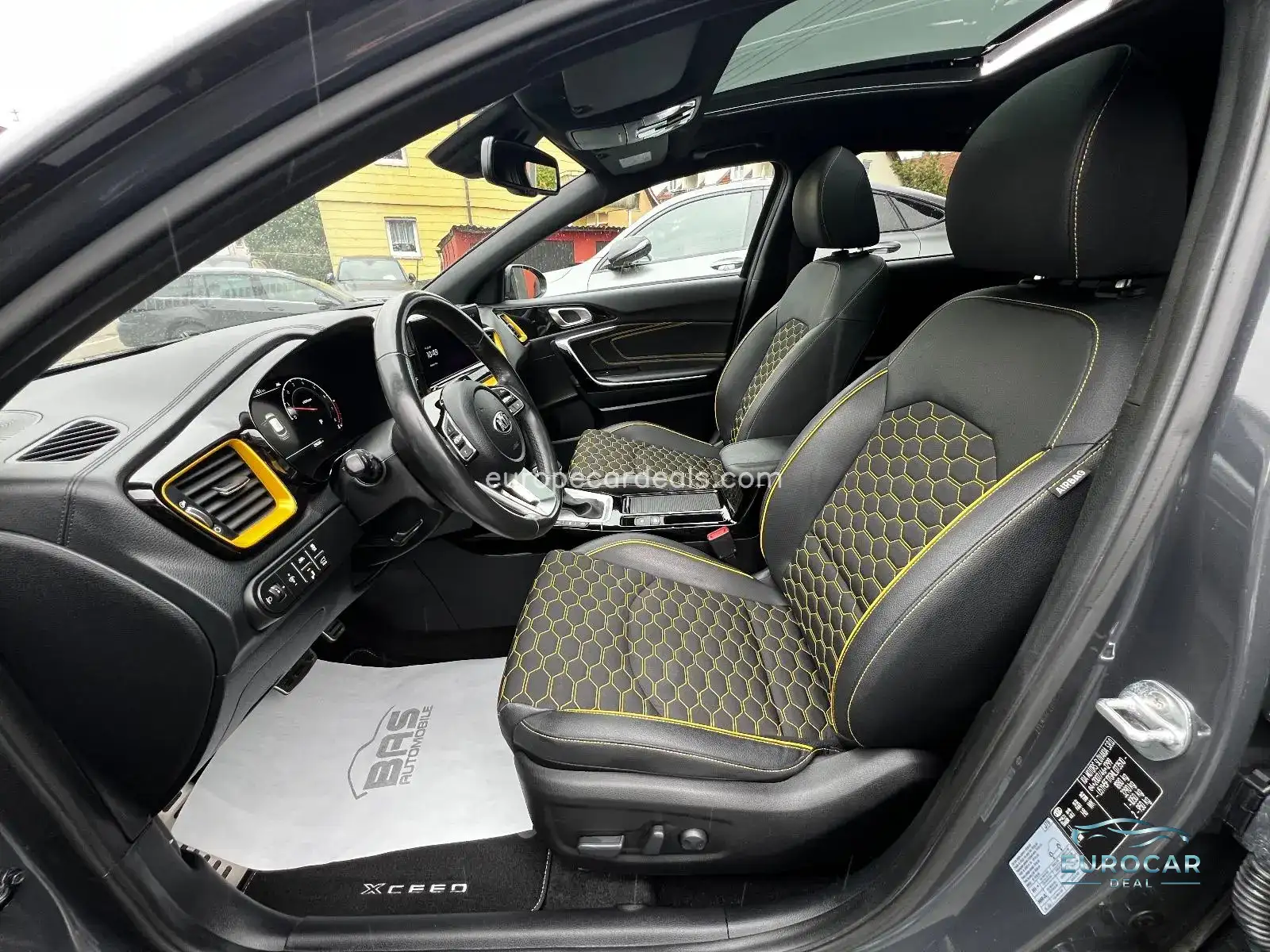 Kia XCeed