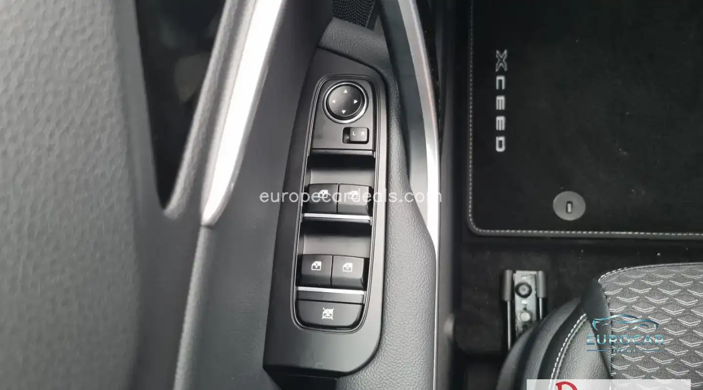 Kia XCeed
