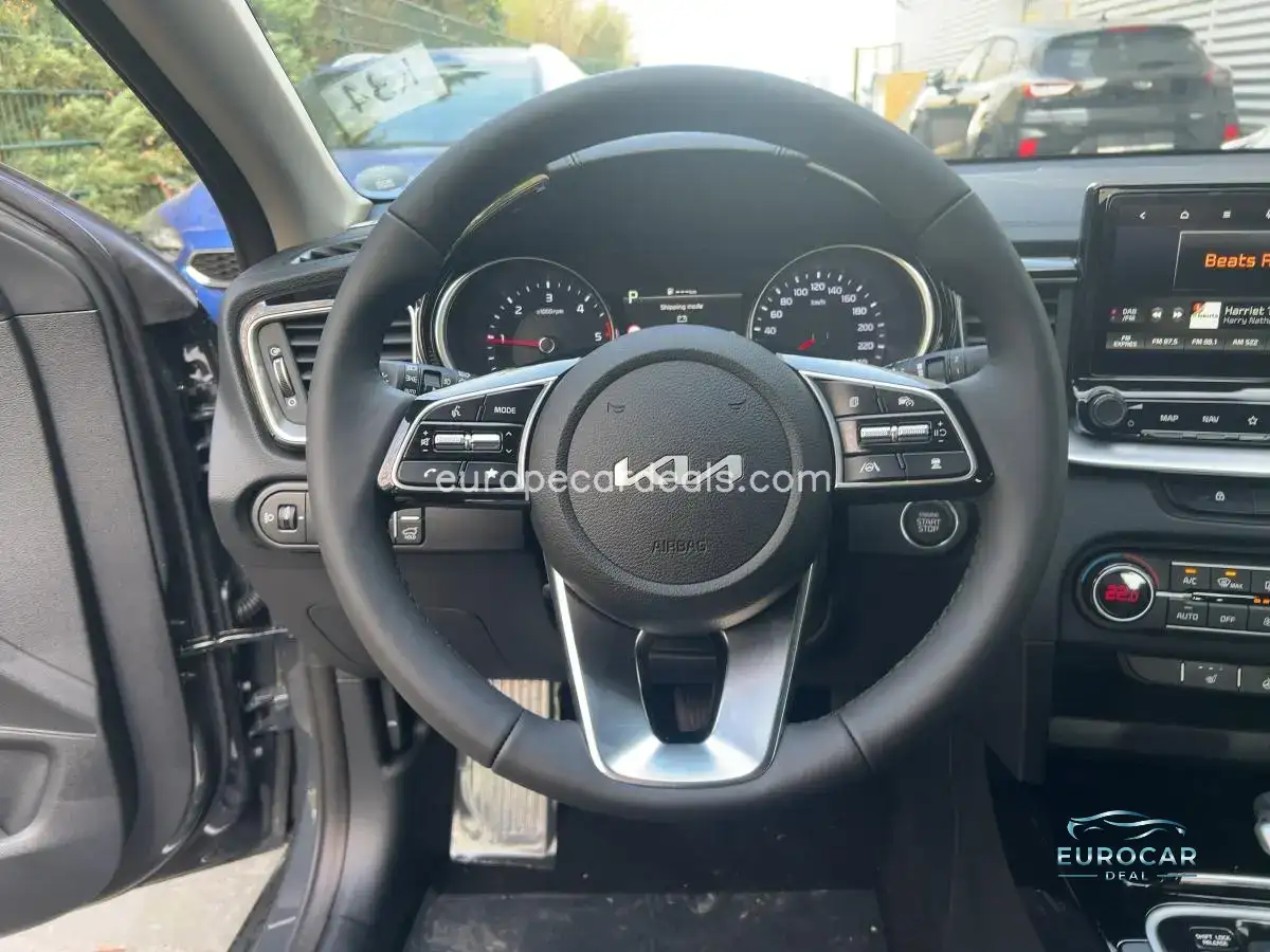 Kia XCeed