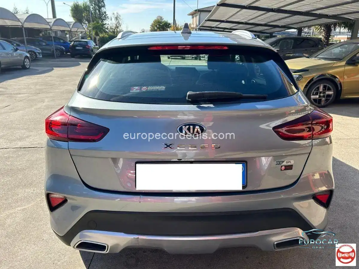 Kia XCeed