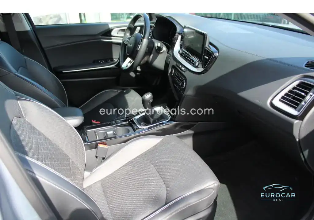 Kia XCeed