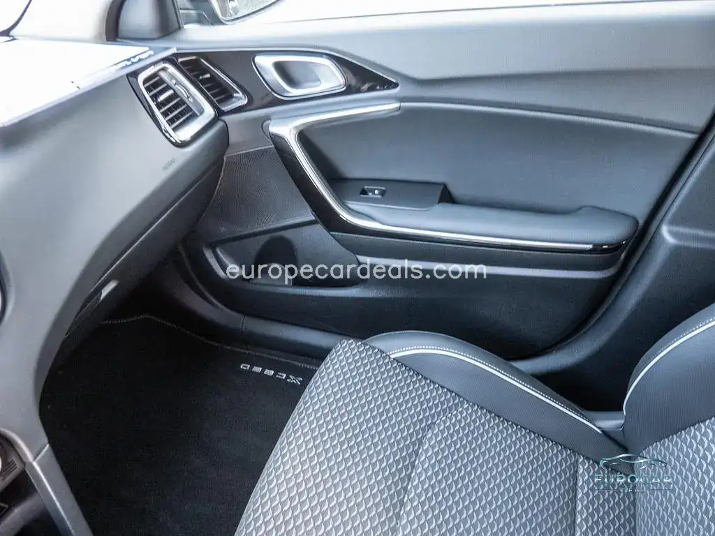 Kia XCeed