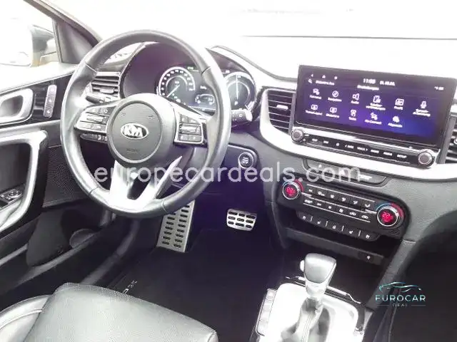 Kia XCeed