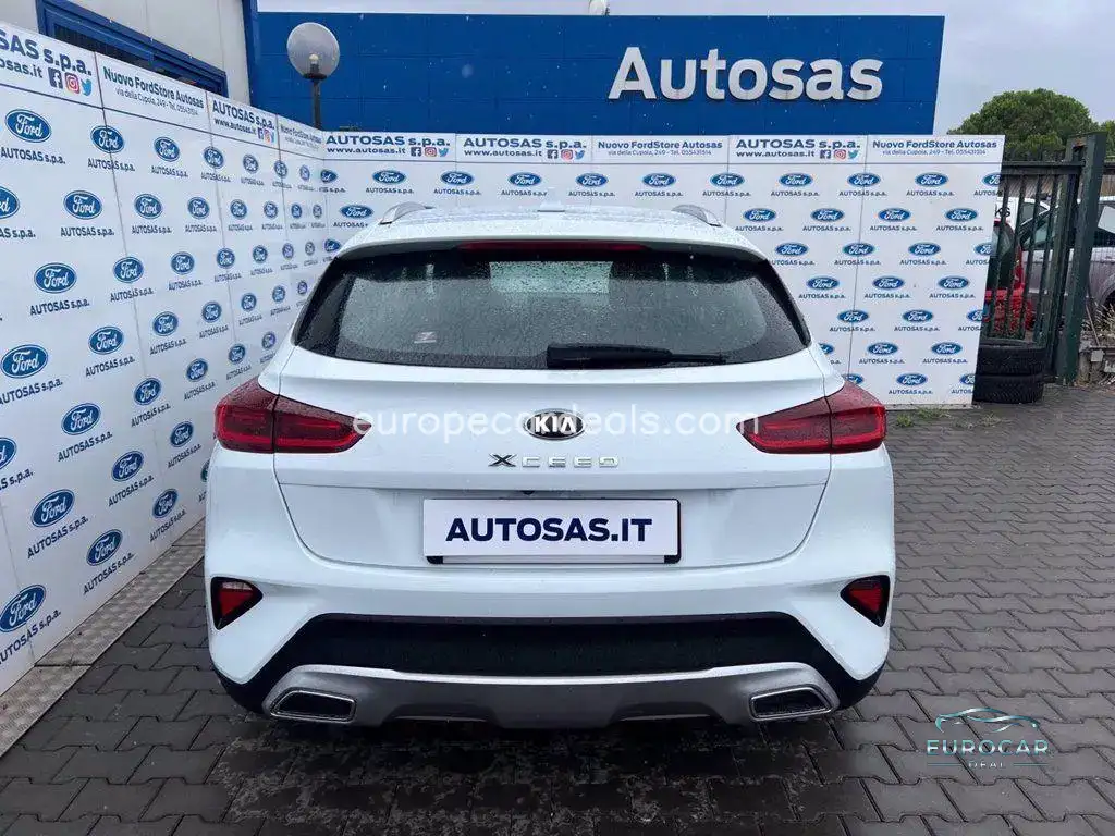 Kia XCeed