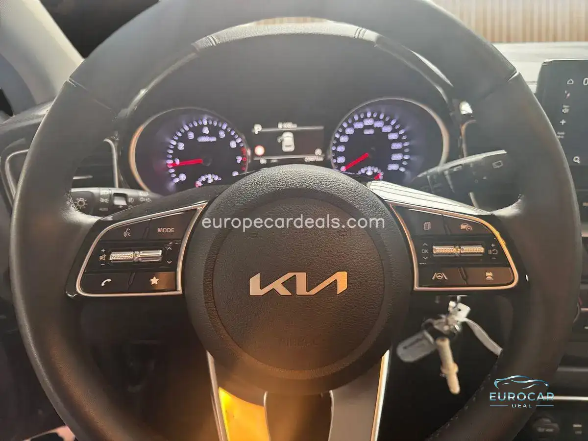Kia XCeed