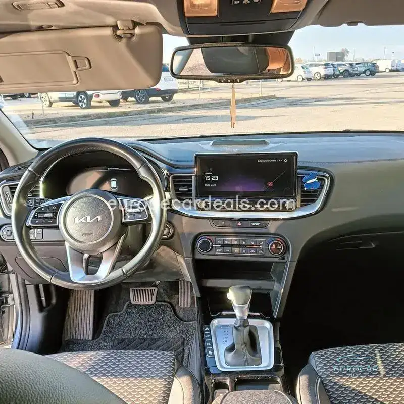 Kia XCeed