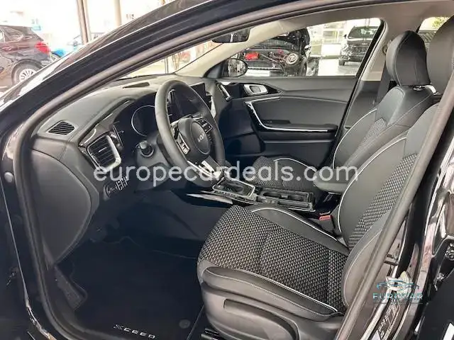 Kia XCeed