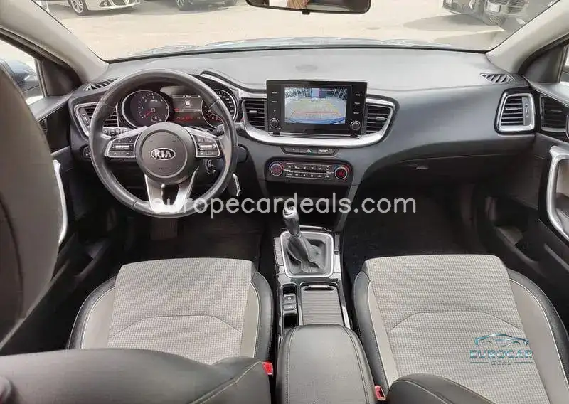 Kia XCeed