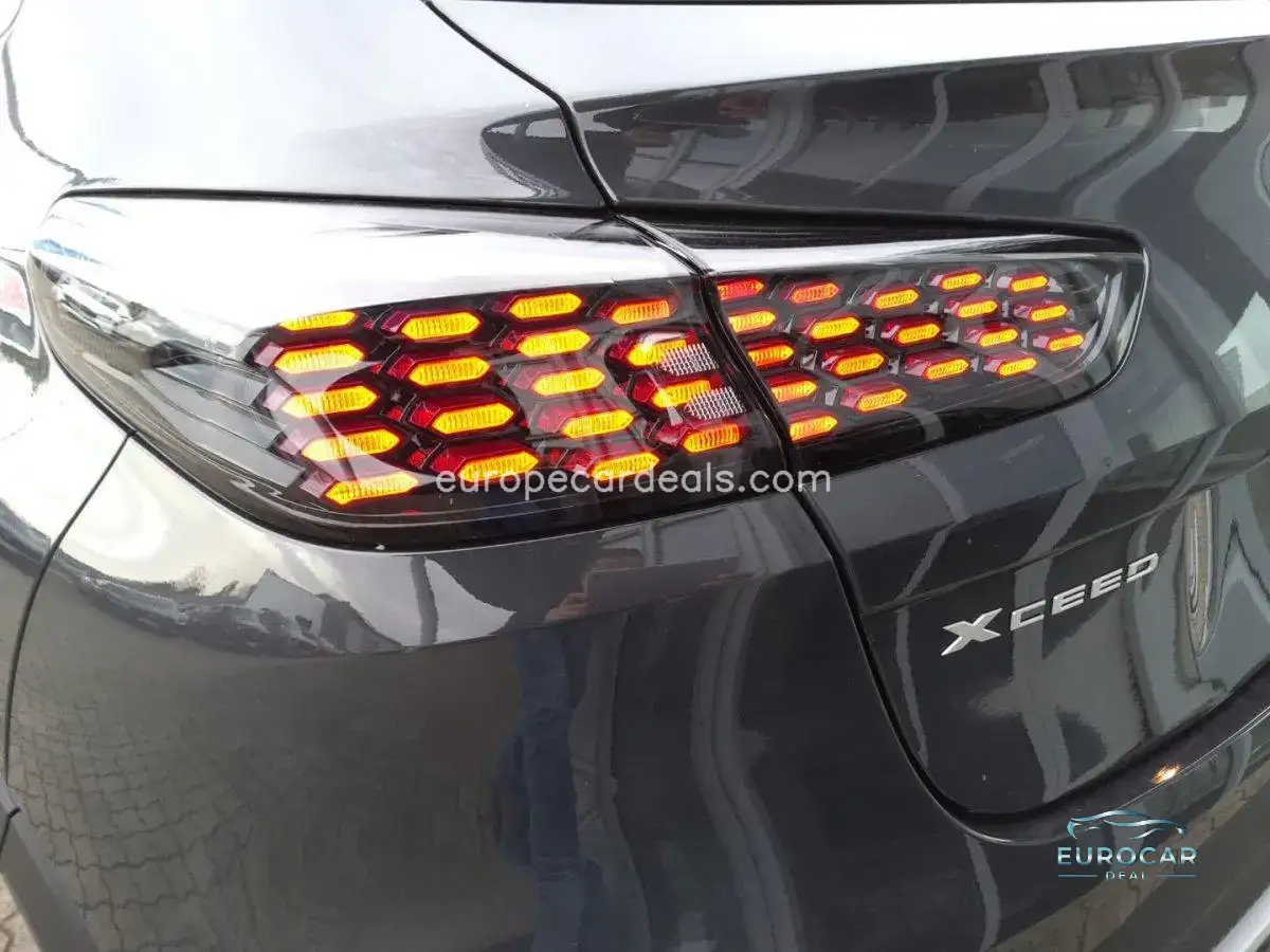 Kia XCeed
