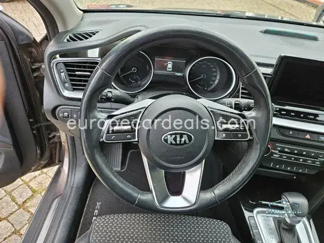 Kia XCeed