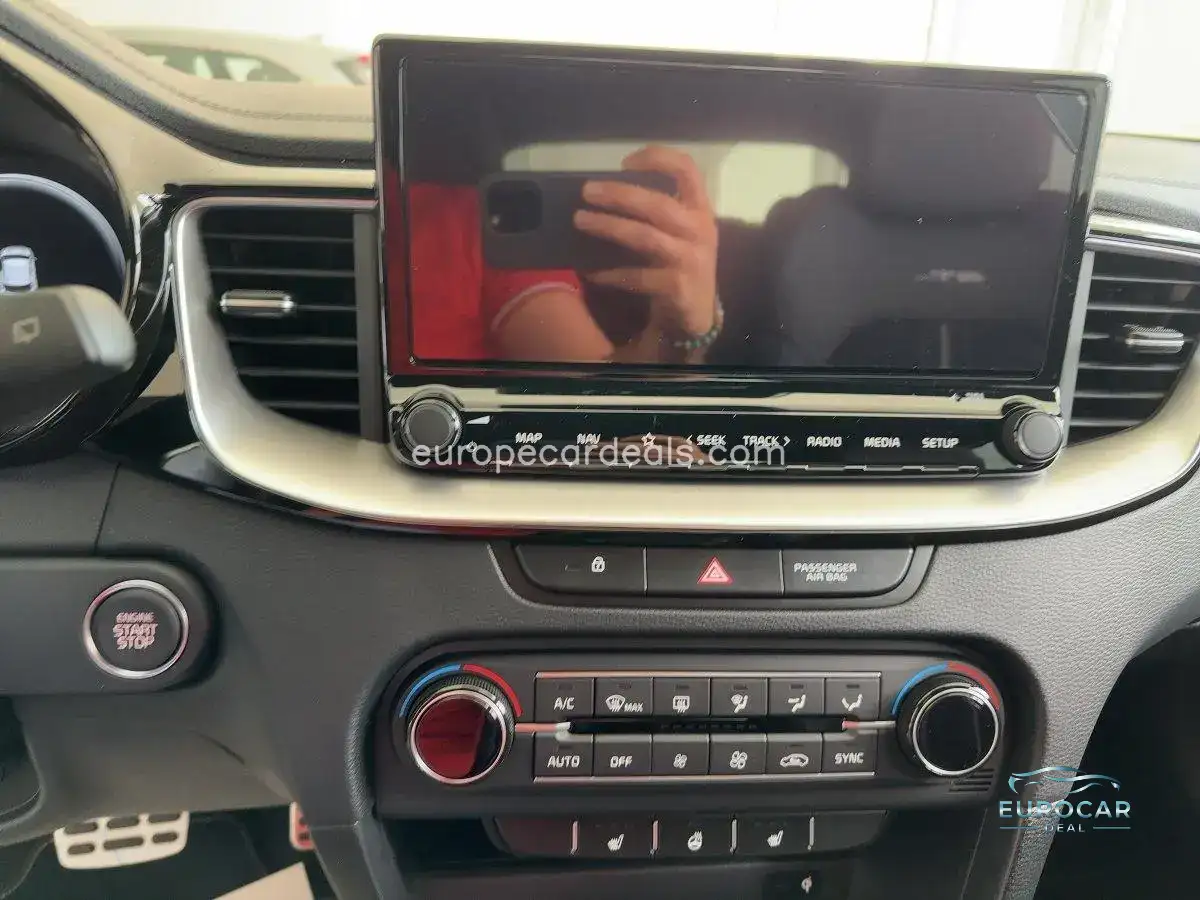 Kia XCeed