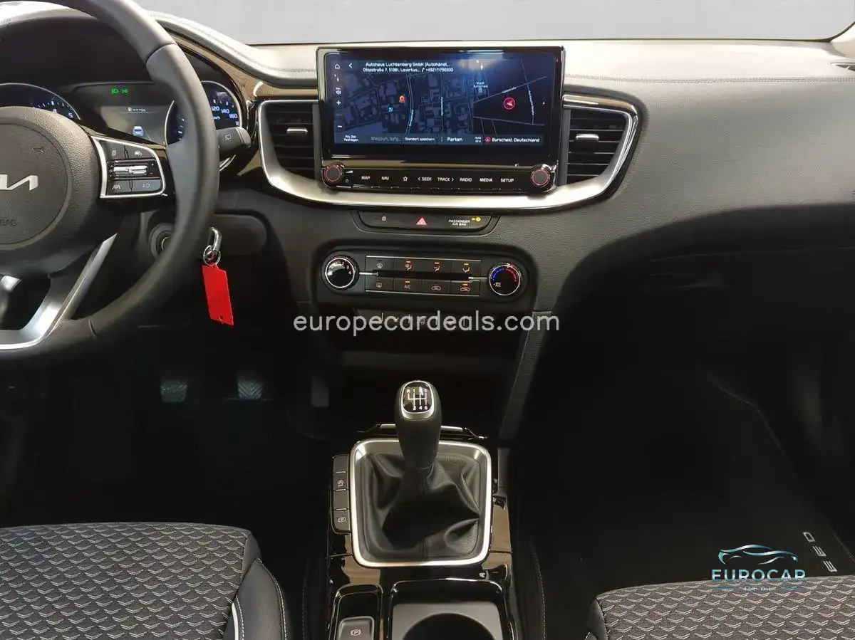 Kia XCeed