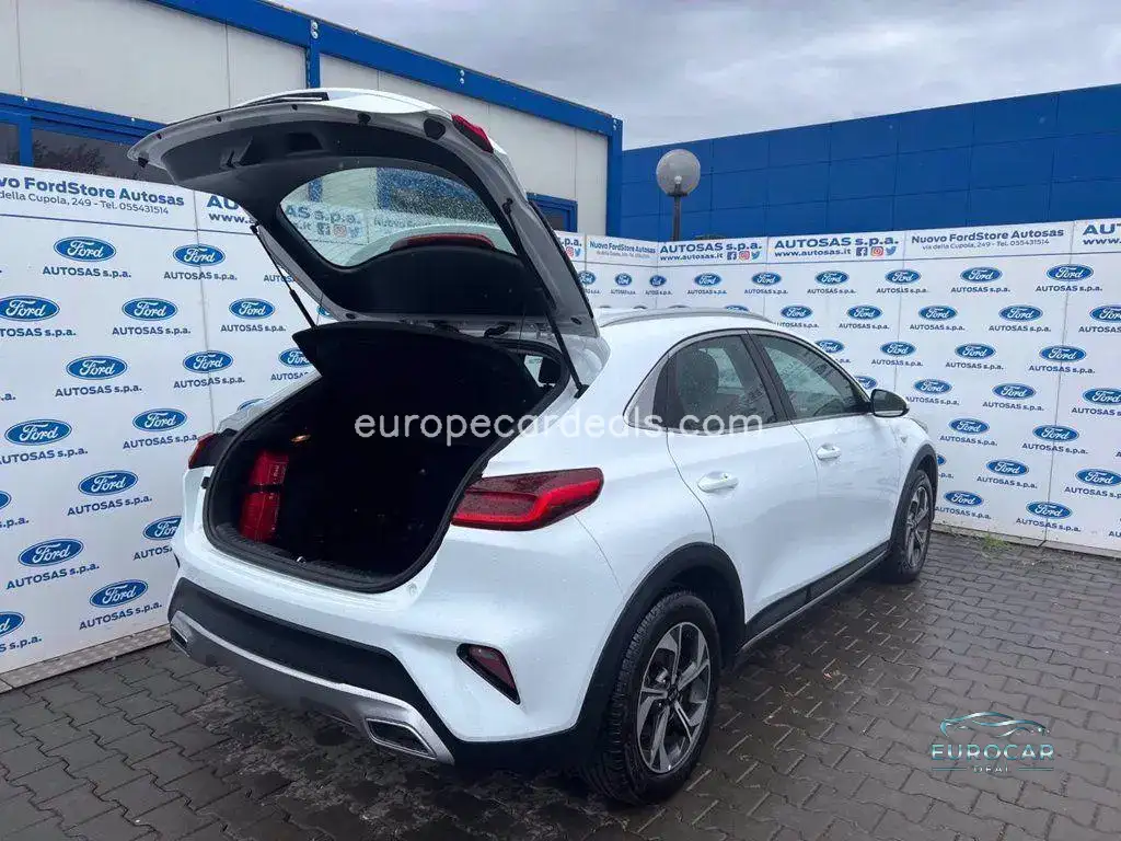 Kia XCeed