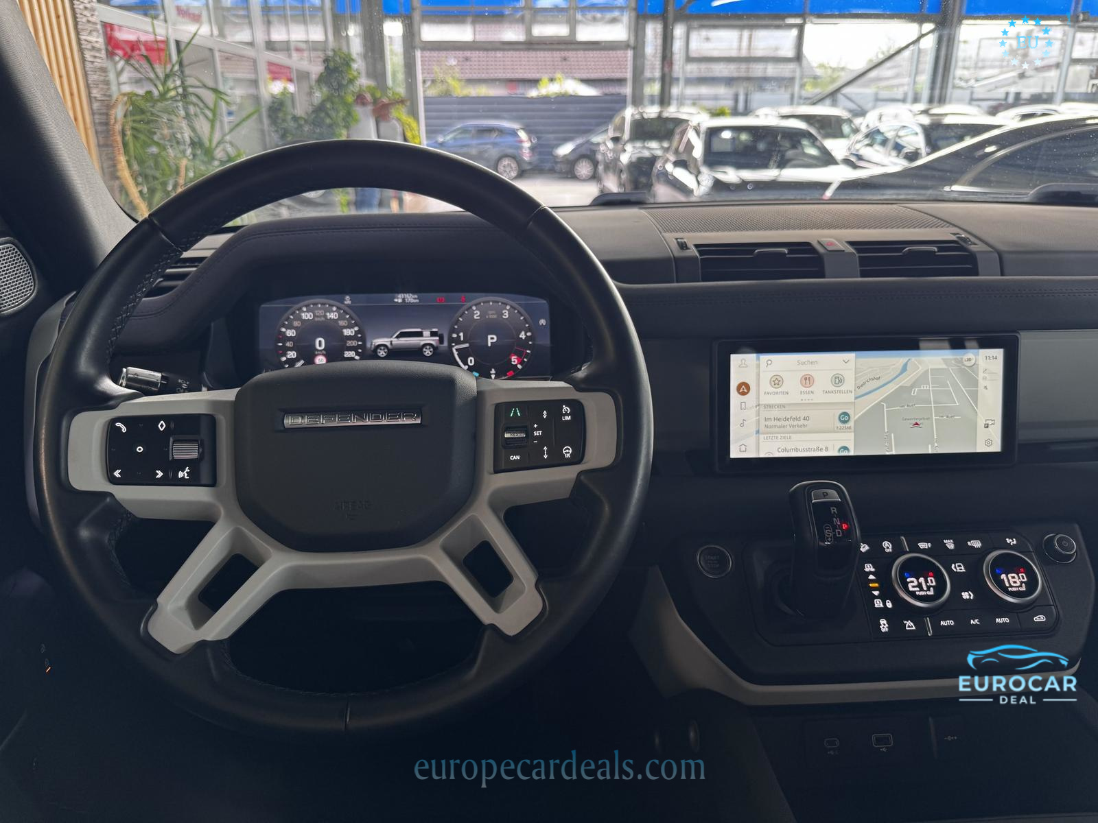 Land Rover Defender