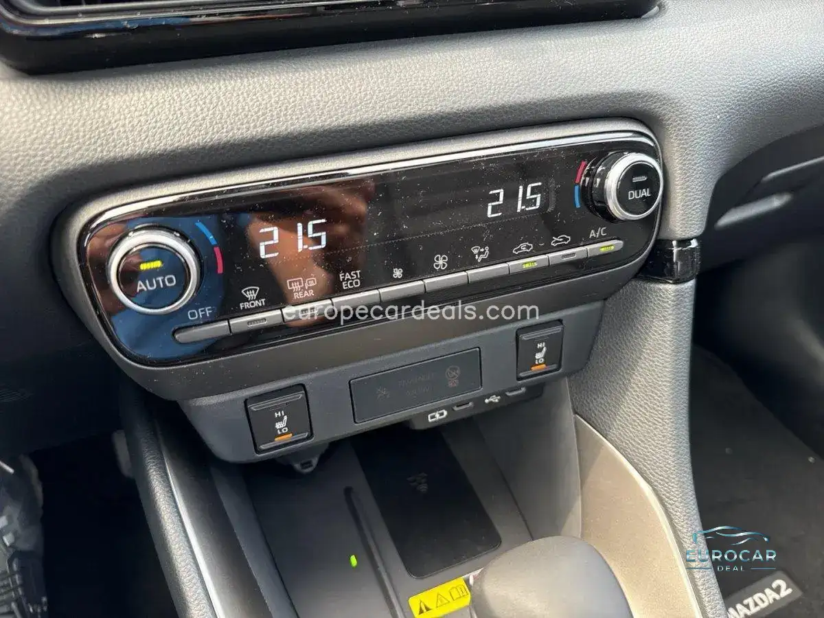 Mazda 2 Hybrid