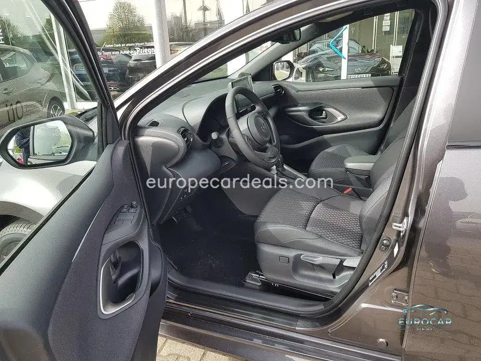 Mazda 2 Hybrid