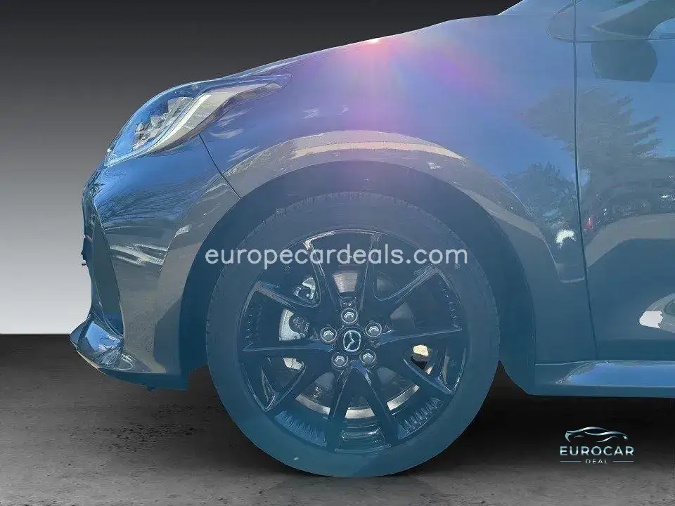 Mazda 2 Hybrid