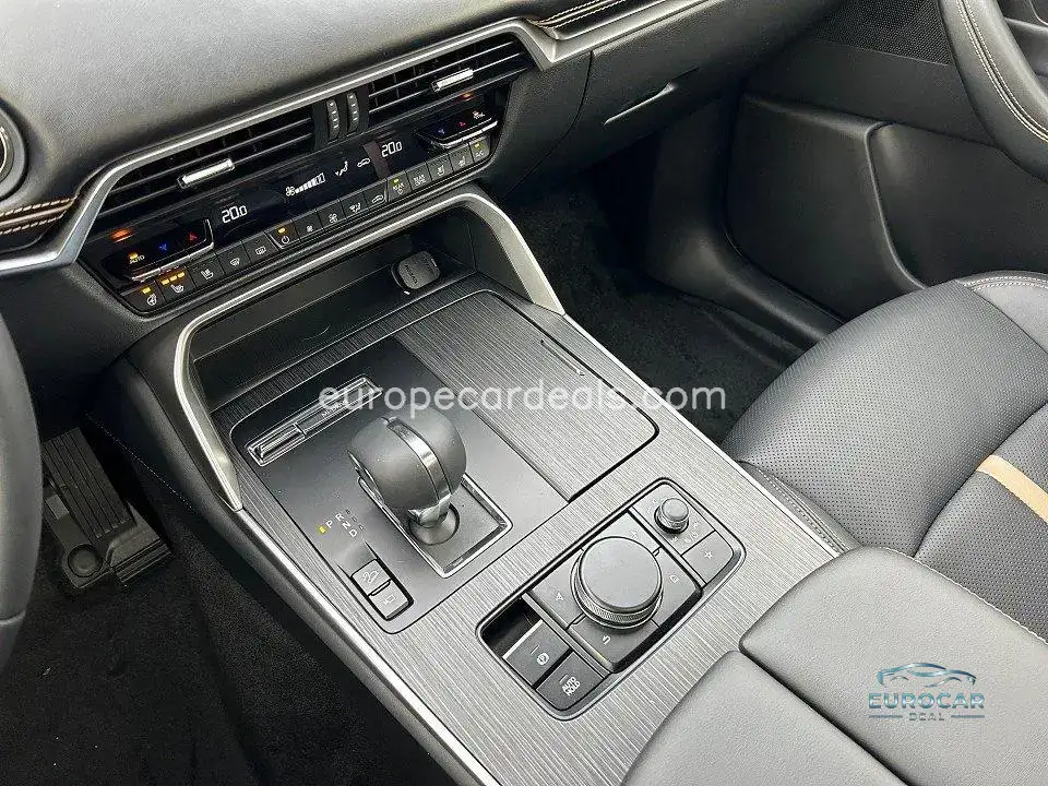 Mazda CX-80