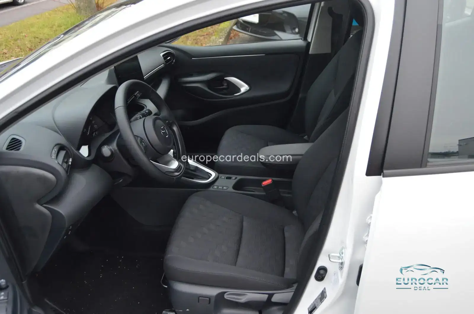 Mazda 2 Hybrid