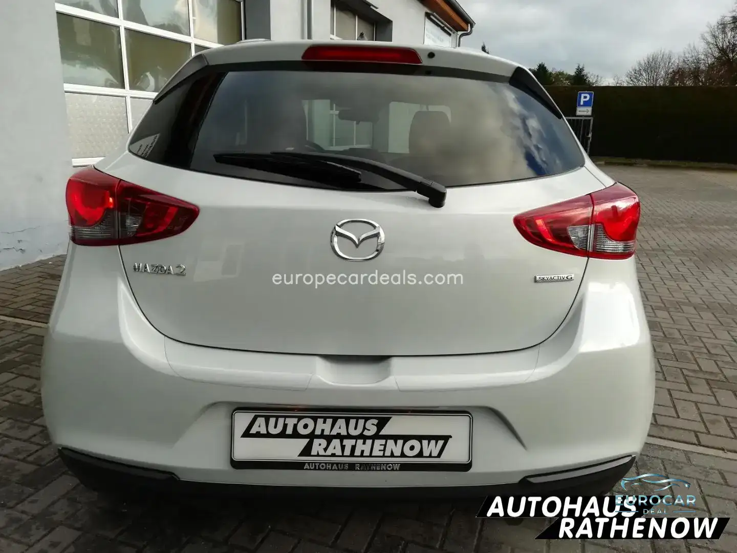 Mazda 2