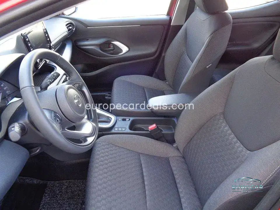 Mazda 2 Hybrid