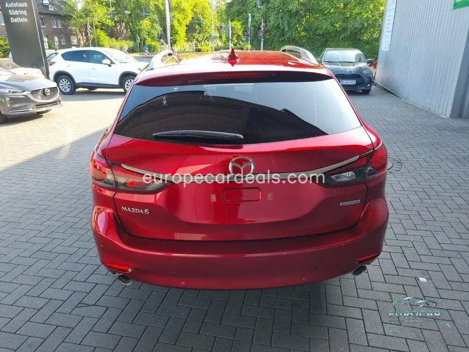 Mazda 6