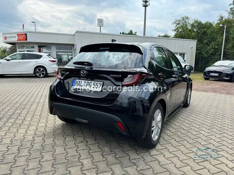 Mazda 2 Hybrid