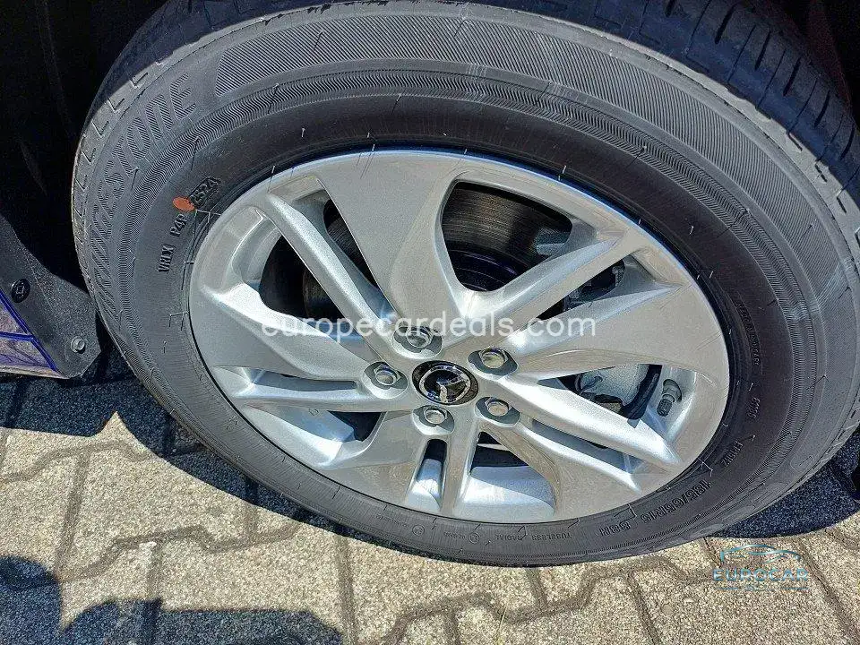 Mazda 2 Hybrid