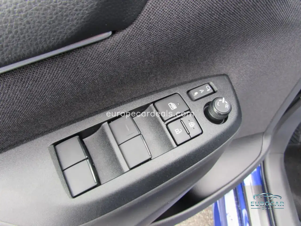 Mazda 2 Hybrid