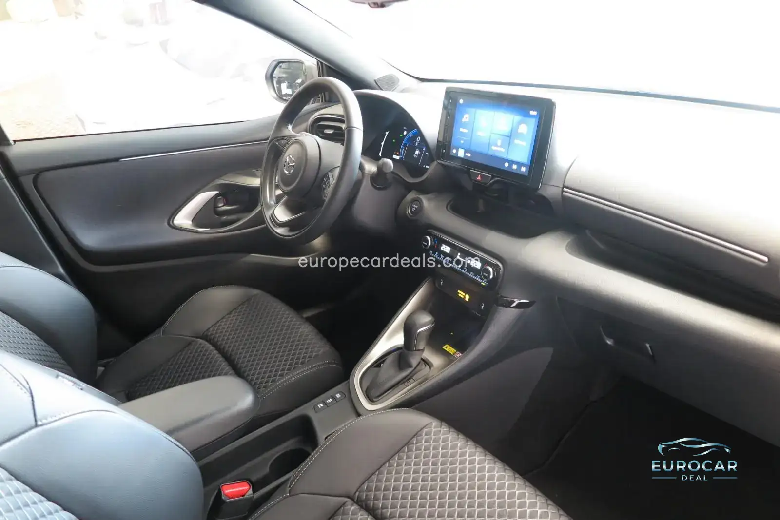 Mazda 2 Hybrid