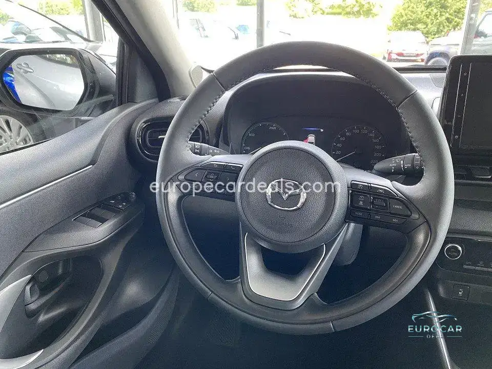 Mazda 2 Hybrid