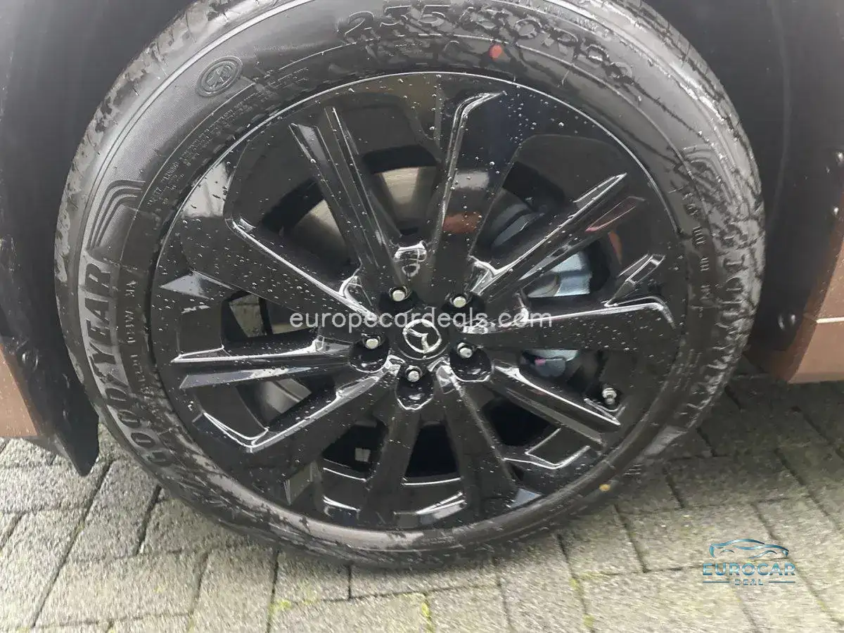 Mazda CX-80