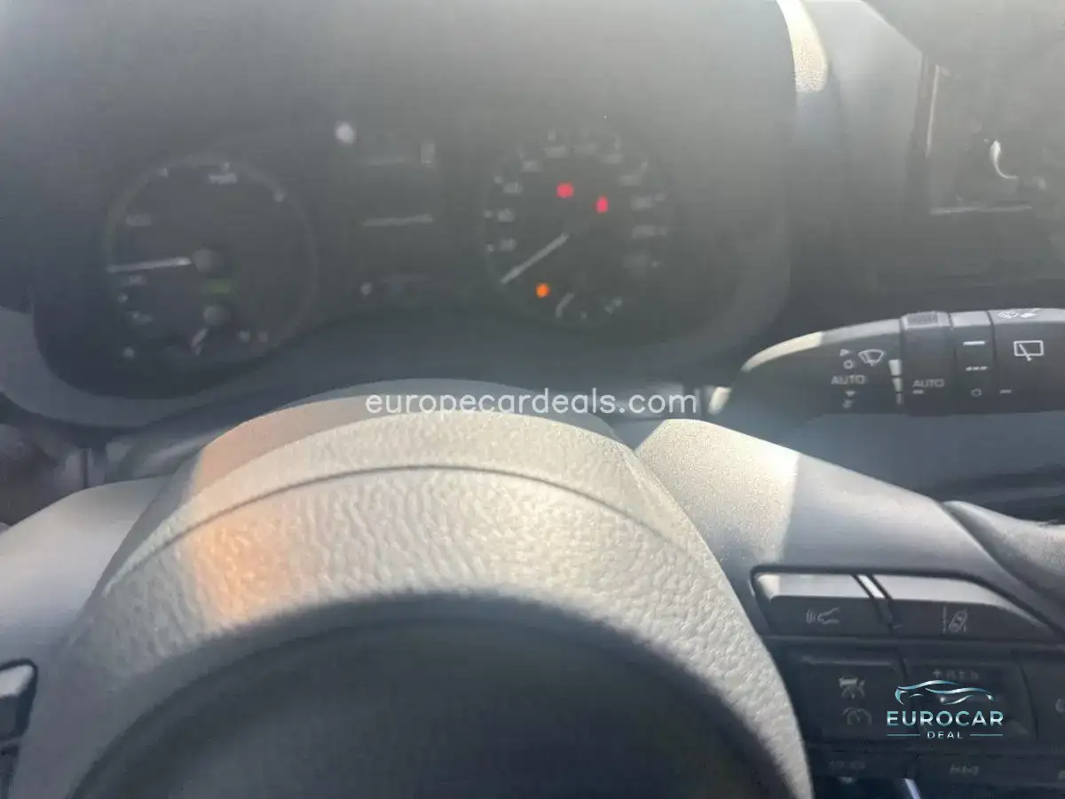 Mazda 2 Hybrid